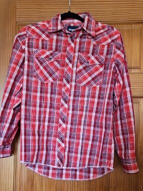 Wrangler Red Plaid Western-Style Button Shirt